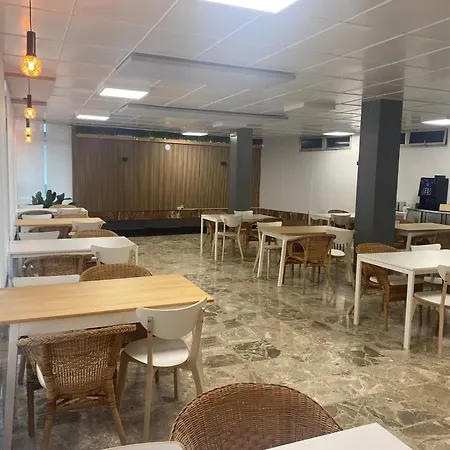 Πανσιόν Alda Playa 3*