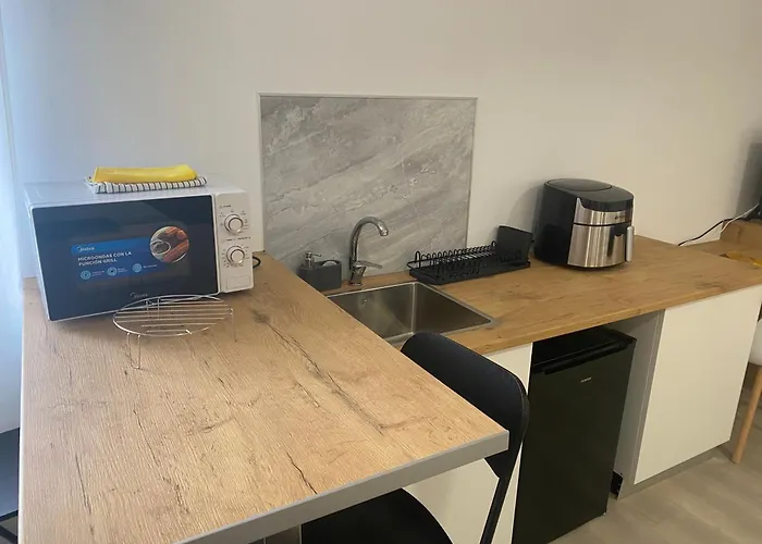 Alda Playa 3* كاباناس